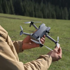 DJI Mini 5 Pro Fly More Combo med 50 MP 1-tumssensor