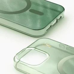 IDEAL OF SWEDEN Clear MagSafe Case – mobilskal till iPhone 13, 14, 15, 16e och 17e Sage Green