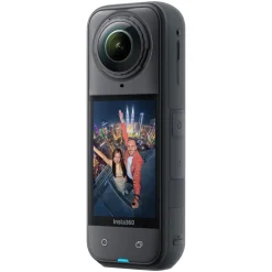 Insta360 X5 Essentials Bundle – actionkamera med 360°-video