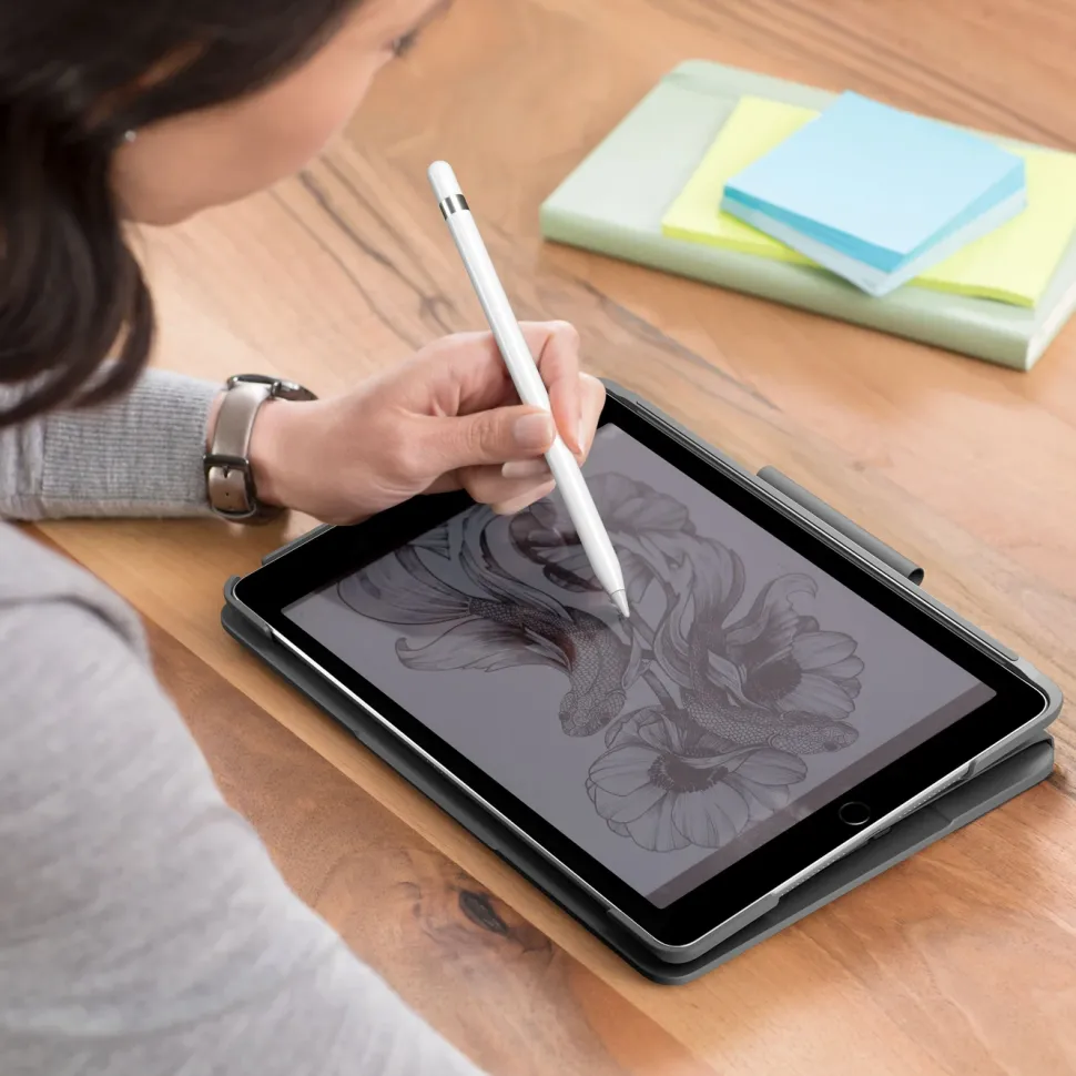 Logitech Slim Folio Tangentbordsfodral för iPad 10,2", Air 3:e och Pro 10,5"