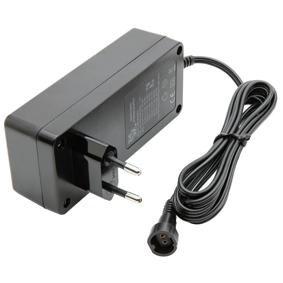 Luxorparts Ställbar nätadapter 12-24 V (DC) 60 W