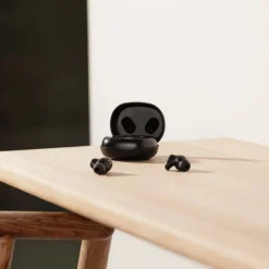 Nomadelic Solo 300 trådlösa in-ear-hörlurar med brusreducering Svart