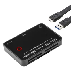 Plexgear Ultra 3.0 Minneskortläsare