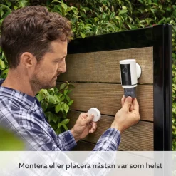 Ring Outdoor Cam Plus Battery - Retinal 2K övervakningskamera Svart