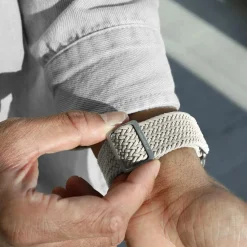 Vonmählen Woven Loop flätat armband till Apple Watch 40/41/42 mm Cream
