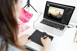 Wacom Intuos S Bluetooth ritplatta 152x95 mm